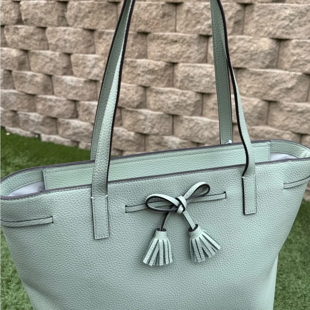 Kate Spade medium mint pebbled leather zip tote NWT - Picture 5 of 15